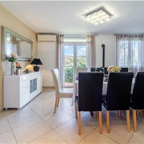 6 bedroom villa with pool in Milna, Brac Island sleeps 11